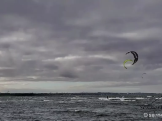 Kitesurfer vor Großenbrode