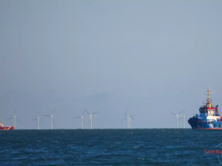 Dänischers SAR Schiff vor Fehmarn